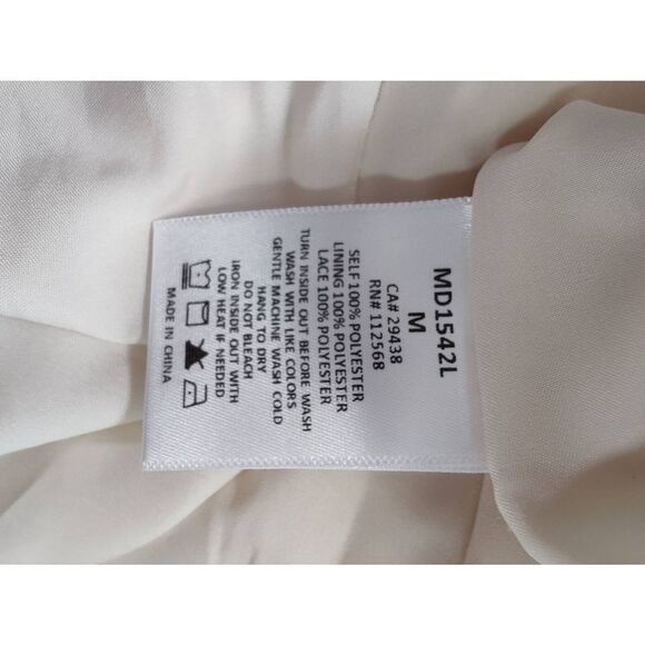 Miss Me Women's Textured Eyelet Ruffled Above Knee Dress, Size Medium - Picture 6 of 6